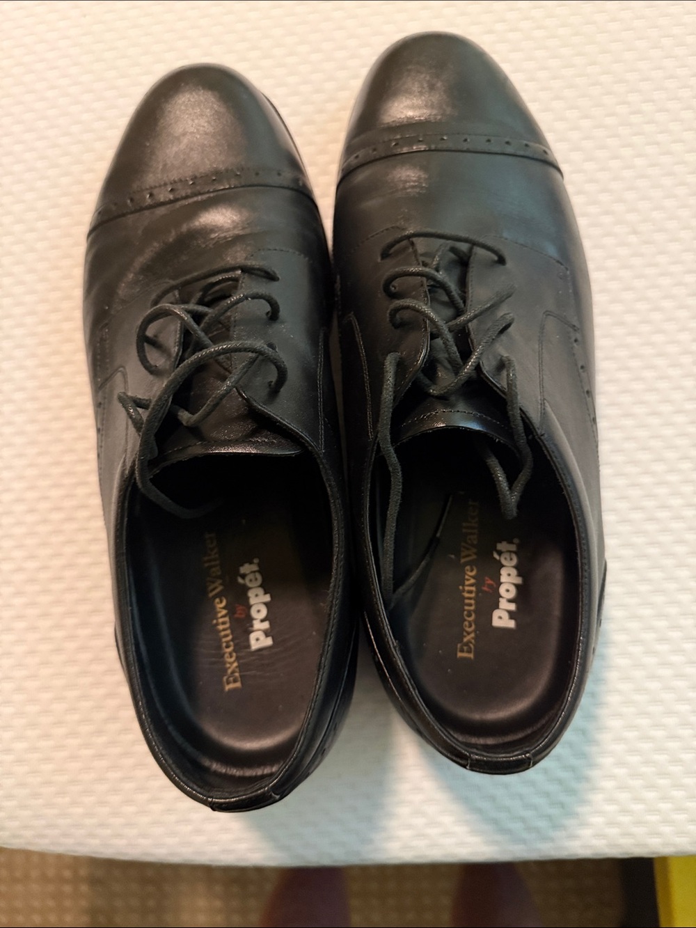Propet Black Leather Cap-Toe Lace-Up Dress Oxfords